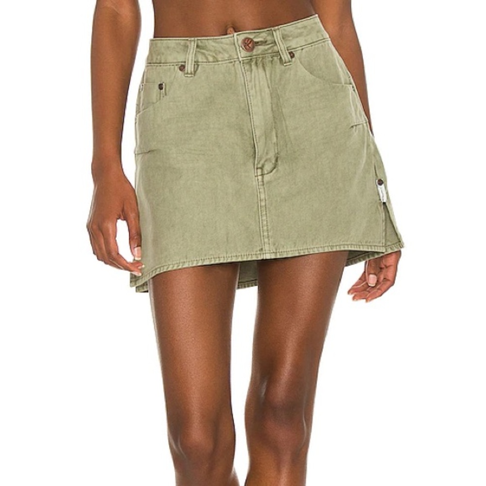 One Teaspoon Vanguard Mid Rise Relaxed Denim Mini Skirt in Olive